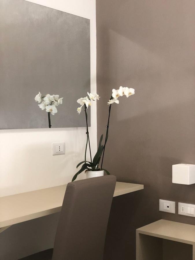 טורה סן ג'ובאני אוג'נטו Hotel Il Veliero מראה חיצוני תמונה