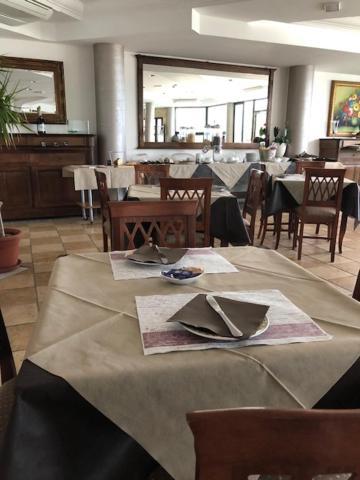 טורה סן ג'ובאני אוג'נטו Hotel Il Veliero מראה חיצוני תמונה