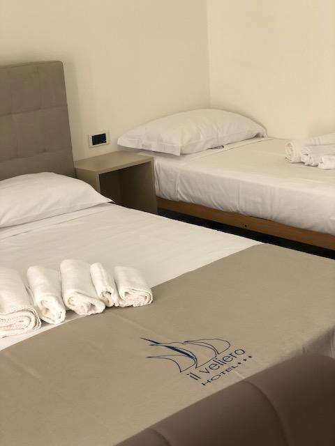 טורה סן ג'ובאני אוג'נטו Hotel Il Veliero מראה חיצוני תמונה
