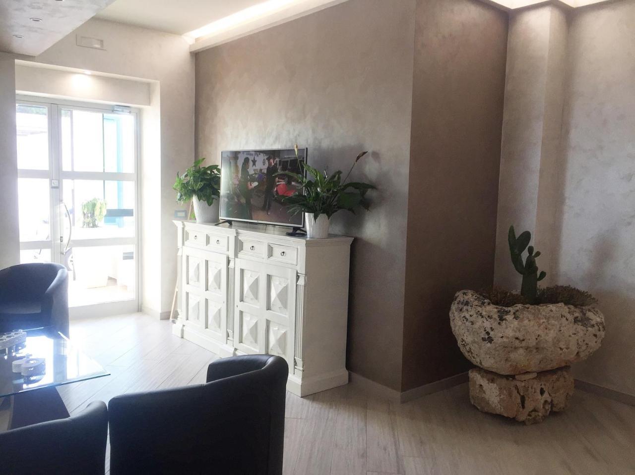 טורה סן ג'ובאני אוג'נטו Hotel Il Veliero מראה חיצוני תמונה