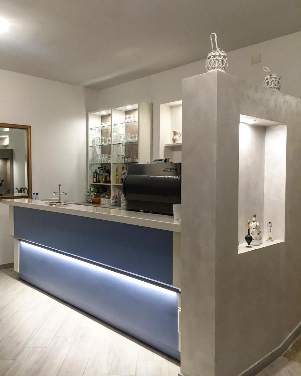 טורה סן ג'ובאני אוג'נטו Hotel Il Veliero מראה חיצוני תמונה