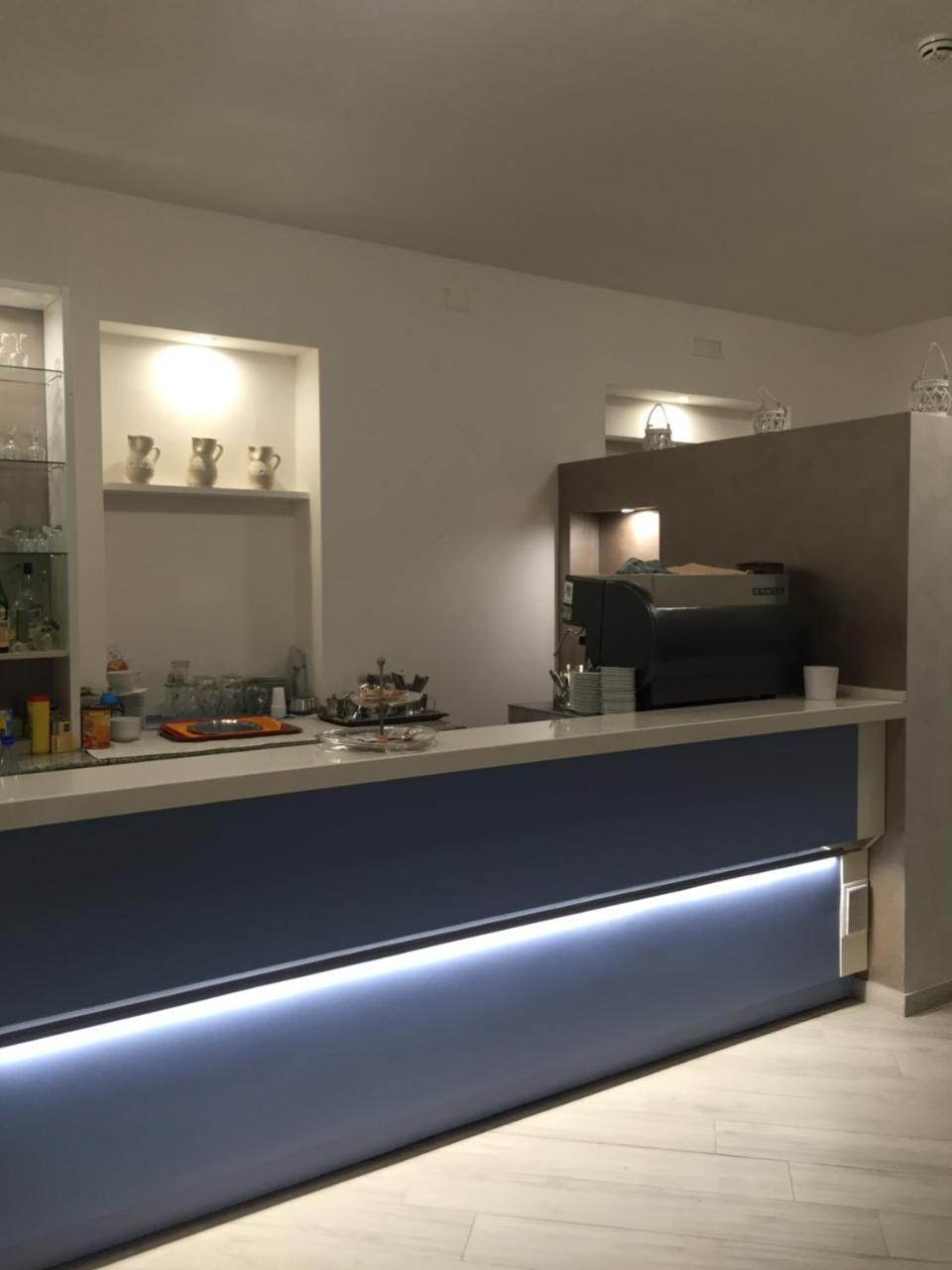 טורה סן ג'ובאני אוג'נטו Hotel Il Veliero מראה חיצוני תמונה